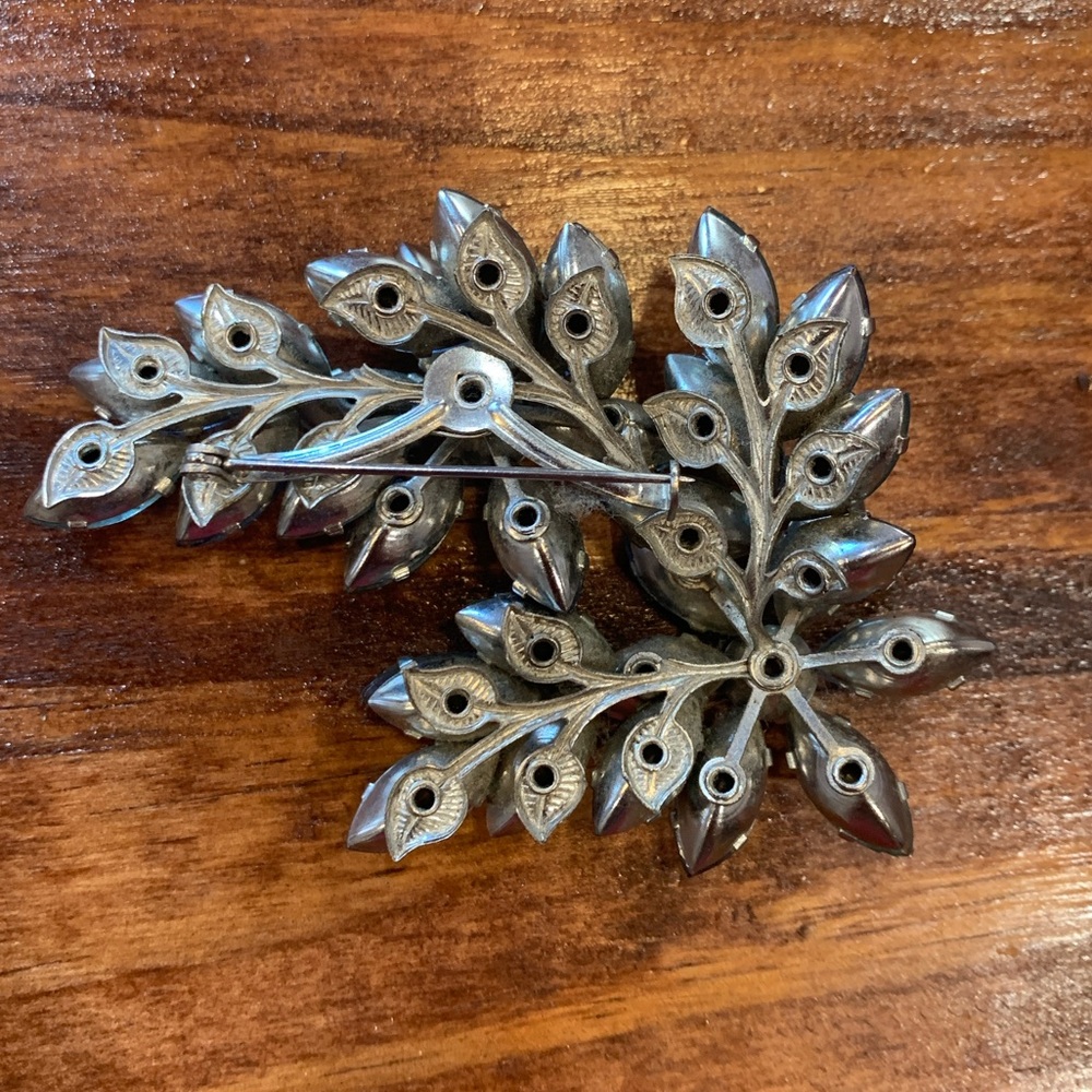 Antique Rhinestone Brooch - Picture 8 of 16